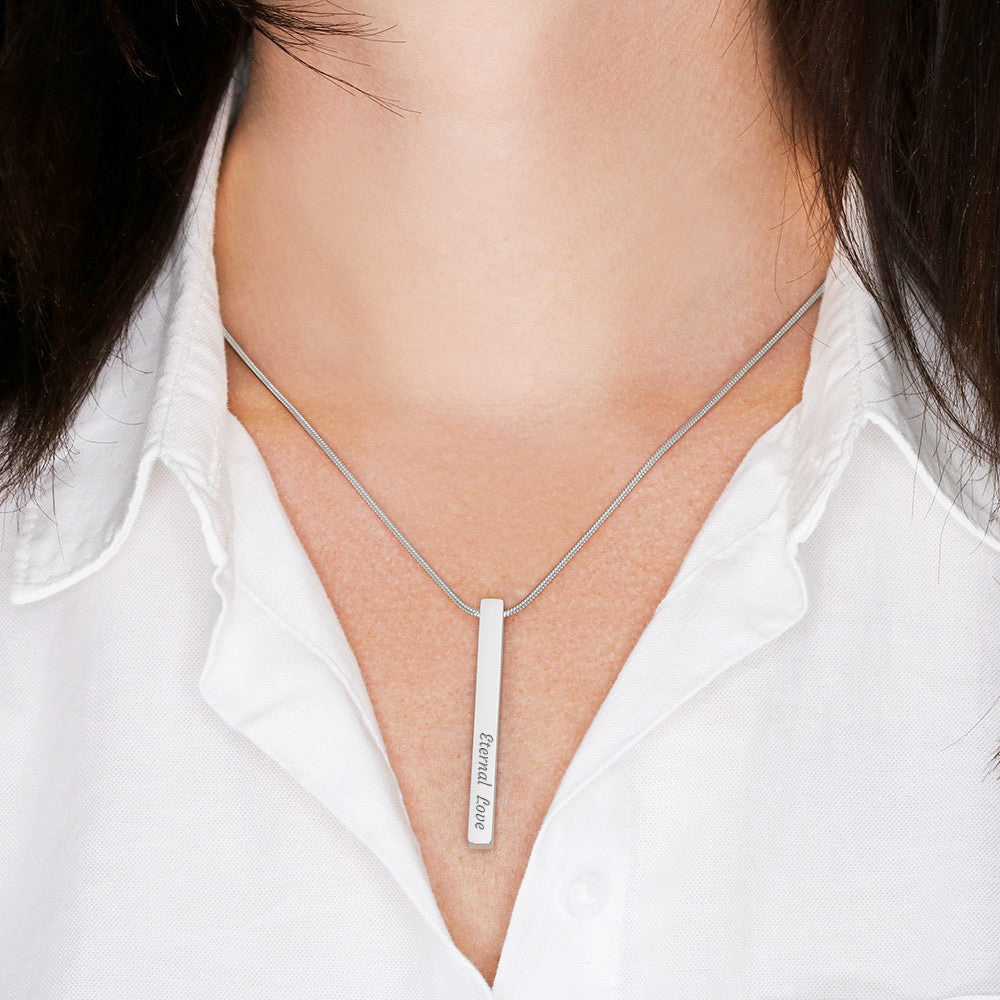 Collier bâton à 4 faces gravé sur mesure - From your Boyfriend